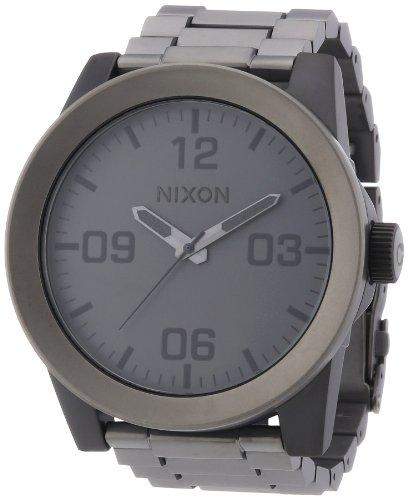 Nixon Herren-Armbanduhr XL The Corporal Ss Analog Quarz Edelstahl beschichtet A3461062-00
