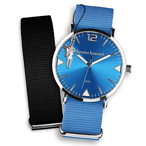 Bruno Banani Damen, Herren Armbanduhren Set Quarz-Uhr + TextilNylon-Armband blau, schwarz + Fee-Anhaenger UBRS53SC