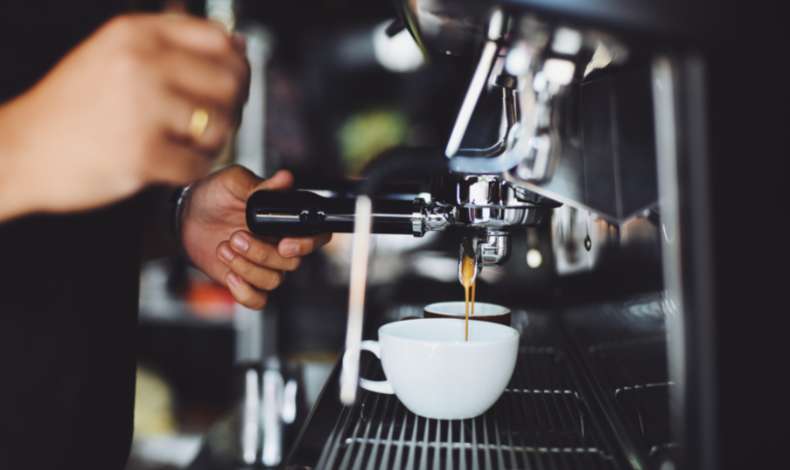 Die besten Kaffeemaschinen & Wasserkocher online kaufen